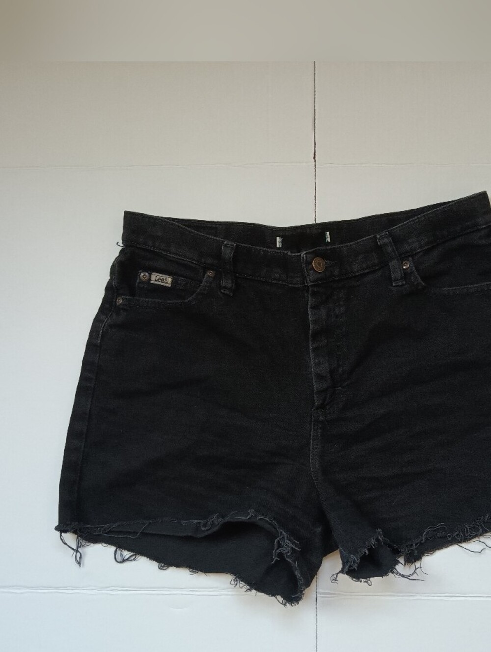 Lee Black Denim Low Rise Frayed Hem Women's Shorts